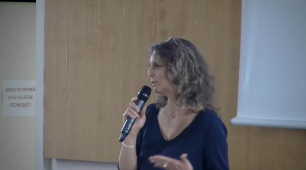 Agnès Pommier de Santi, présidente de l’AFRECA, engagée dans la recherche en psychologie, éthologie clinique et anthropologie.